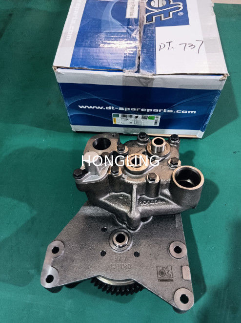 Metallic VOLVO TWD1630G Engine Spare Parts-1556177 oil pump in Silver Genuine Metal Components MM433-19701